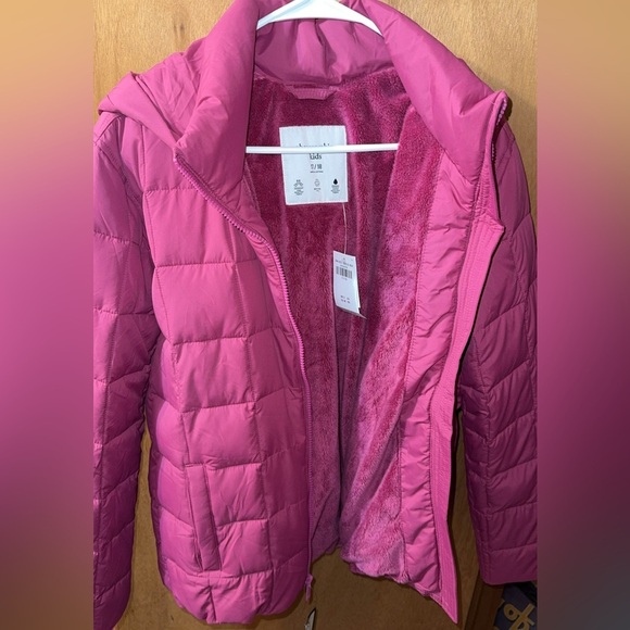 abercrombie kids Other - NWT $90 Abercrombie kids A&F pink kid girls performance puffer coat/jacket 17/18